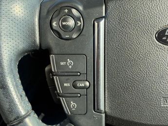 LAND ROVER RANGE ROVER SPORT 3.6 TD V8 HSE SUV 5dr Diesel CommandShift 4WD Euro 4 (271 ps)