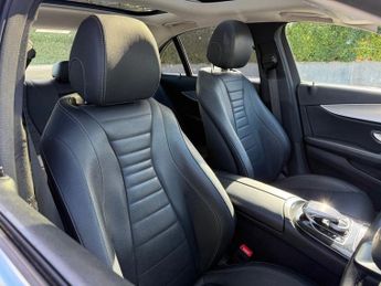 MERCEDES-BENZ E CLASS 2.0 E220d SE (Premium) Saloon 4dr Diesel G-Tronic+ Euro 6-2 FORM