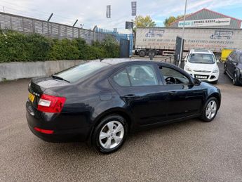 SKODA OCTAVIA 1.4 TSI SE L Hatchback 5dr Petrol DSG Euro 6-2 FORMER KEEPERS-CA