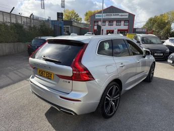VOLVO XC60 2.0 D5 PowerPulse R-Design Pro SUV 5dr Diesel Auto AWD Euro 6 (s