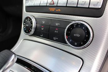 MERCEDES-BENZ SLC 2.0 SLC200 AMG Line Convertible 2dr Petrol G-Tronic Euro 6 (s/s)