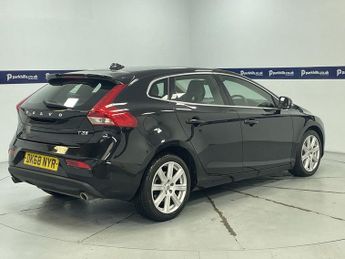 VOLVO V40 1.5 T3 GPF Inscription Hatchback 5dr Petrol Auto Euro 6 (s/s) (1