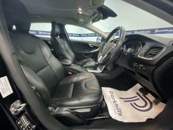 VOLVO V40 1.5 T3 GPF Inscription Hatchback 5dr Petrol Auto Euro 6 (s/s) (1