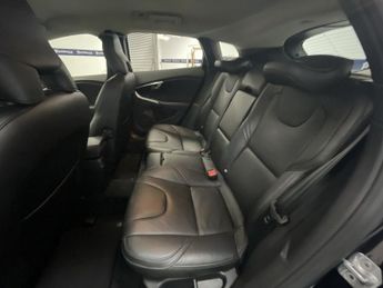 VOLVO V40 1.5 T3 GPF Inscription Hatchback 5dr Petrol Auto Euro 6 (s/s) (1