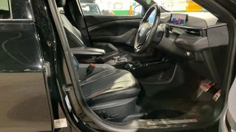 FORD MUSTANG MACH-E Extended Range 91kWh SUV 5dr Electric Automatic AWD (351 ps) 360