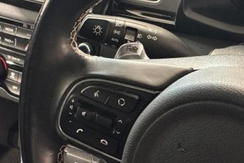 KIA NIRO 64kWh First Edition SUV 5dr Electric Auto (201 bhp)