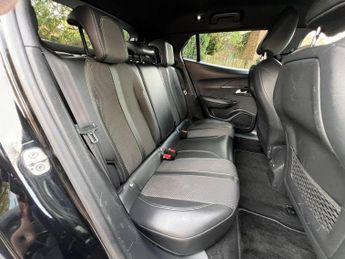 PEUGEOT 2008 1.2 PureTech GT EAT Euro 6 (s/s) 5dr