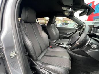 PEUGEOT 2008 1.2 PureTech GT EAT Euro 6 (s/s) 5dr