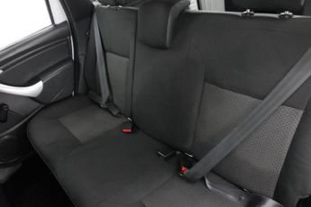 DACIA DUSTER 1.5 dCi Ambiance SUV 5dr Diesel Manual 4WD Euro 5 (110 ps)