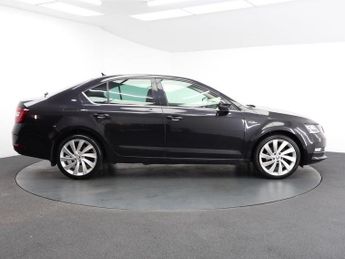 SKODA OCTAVIA 2.0 TDI Laurin & Klement Hatchback 5dr Diesel DSG Euro 6 (s/s) (