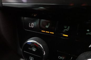 SKODA OCTAVIA 2.0 TDI Laurin & Klement Hatchback 5dr Diesel DSG Euro 6 (s/s) (