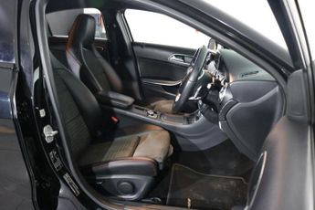 MERCEDES-BENZ A CLASS 1.5 A180d AMG Line (Premium) Hatchback 5dr Diesel 7G-DCT Euro 6 