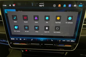 VOLKSWAGEN ID.7 Pro 77kWh Match Tourer 5dr Electric Auto (286 ps) Front / Rear P