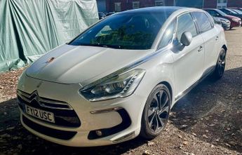 Citroen DS5 2.0 HDi DStyle Hatchback 5dr Diesel Auto Euro 5 (160 ps)