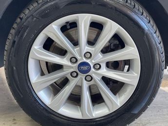 FORD KUGA 2.0 TDCi Titanium SUV 5dr Diesel Manual 2WD Euro 6 (s/s) (150 ps