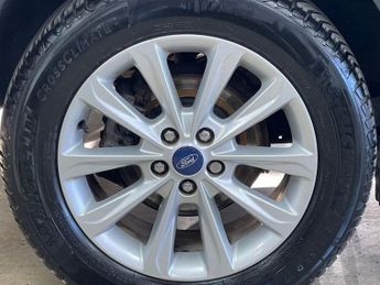 FORD KUGA 2.0 TDCi Titanium SUV 5dr Diesel Manual 2WD Euro 6 (s/s) (150 ps