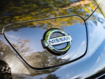 NISSAN LEAF 30kWh Black Edition Hatchback 5dr Electric Auto (109 bhp)