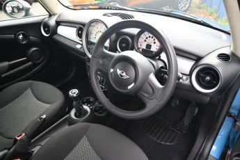 MINI HATCH 1.6 Cooper Hatchback 3dr Petrol Manual Euro 5 (s/s) (122 ps)