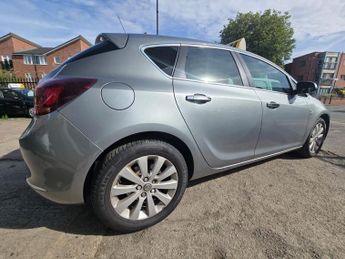 VAUXHALL ASTRA 2.0 CDTi ecoFLEX Elite Hatchback 5dr Diesel Manual Euro 5 (s/s) 