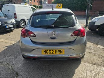 VAUXHALL ASTRA 2.0 CDTi ecoFLEX Elite Hatchback 5dr Diesel Manual Euro 5 (s/s) 