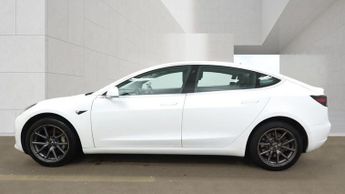 TESLA Model 3 Standard Range Plus Saloon 4dr Electric Auto RWD (241 bhp)