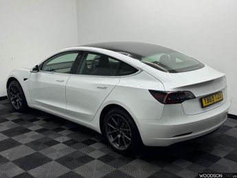 TESLA Model 3 Standard Range Plus Saloon 4dr Electric Auto RWD (241 bhp)