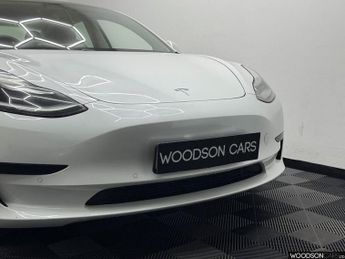 TESLA Model 3 Standard Range Plus Saloon 4dr Electric Auto RWD (241 bhp)