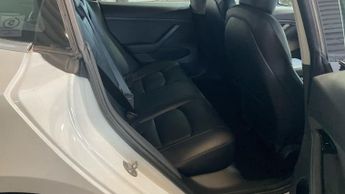 TESLA Model 3 Standard Range Plus Saloon 4dr Electric Auto RWD (241 bhp)