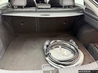 HYUNDAI IONIQ 38.3kWh Premium SE Hatchback 5dr Electric Auto (136 ps)
