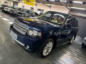 LAND ROVER RANGE ROVER 4.4 TD V8 Westminster SUV 5dr Diesel Auto 4WD Euro 5 (313 bhp)