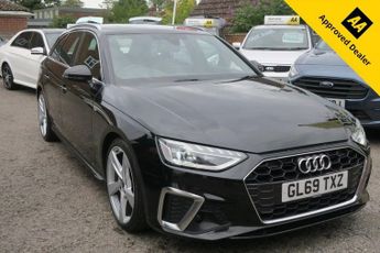Audi A4 Avant 2.0 TFSI 40 S line Estate 5dr Petrol S Tronic Euro 6 (s/s) (190 