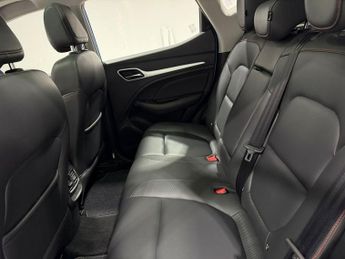 MG MG ZS 72.6kWh Trophy Long Range SUV 5dr Electric Auto (156 ps)