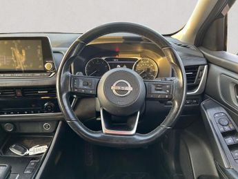 NISSAN QASHQAI 1.3 DIG-T MHEV Acenta Premium SUV 5dr Petrol Hybrid XTRON Euro 6
