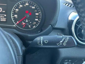 AUDI A1 1.6 TDI Sport Sportback 5dr Diesel Manual Euro 5 (s/s) (105 ps)