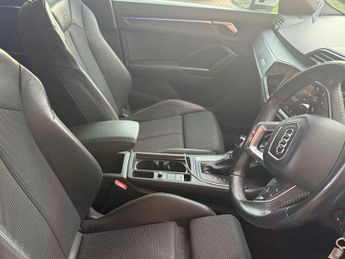 AUDI Q3 1.5 TFSI CoD 35 S line SUV 5dr Petrol S Tronic Euro 6 (s/s) (150