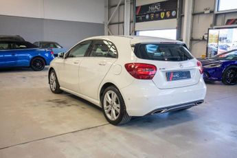 MERCEDES-BENZ A CLASS 1.5 A180d Sport (Executive) Hatchback 5dr Diesel 7G-DCT Euro 6 (