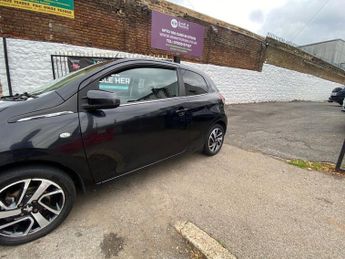 PEUGEOT 108 1.2 PureTech Allure Hatchback 3dr Petrol Manual Euro 6 (82 ps)
