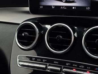 MERCEDES-BENZ GLC 2.1 GLC220d Urban Edition SUV 5dr Diesel G-Tronic+ 4MATIC Euro 6