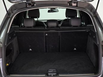 MERCEDES-BENZ GLC 2.1 GLC220d Urban Edition SUV 5dr Diesel G-Tronic+ 4MATIC Euro 6