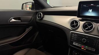 MERCEDES-BENZ CLA 2.1 CLA220d AMG Line Coupe 4dr Diesel 7G-DCT Euro 6 (s/s) (177 p