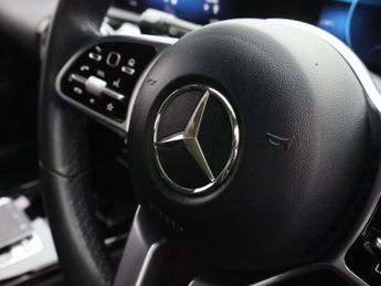 MERCEDES-BENZ A CLASS 1.3 A200 Sport (Executive) Hatchback 5dr Petrol 7G-DCT Euro 6 (s