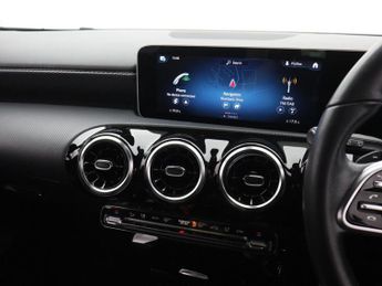 MERCEDES-BENZ A CLASS 1.3 A200 Sport (Executive) Hatchback 5dr Petrol 7G-DCT Euro 6 (s
