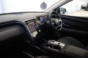 HYUNDAI TUCSON 1.6 T-GDi 13.8kWh Ultimate SUV 5dr Petrol Plug-in Hybrid Auto 4W