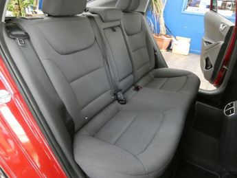 HYUNDAI IONIQ 1.6 h-GDi 1st Edition Hatchback 5dr Petrol Hybrid DCT Euro 6 (s/