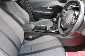 PEUGEOT 208 1.2 PureTech Allure Hatchback 5dr Petrol Manual Euro 6 (s/s) (10