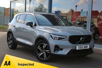VOLVO XC40 2.0 B4 MHEV Plus Dark SUV 5dr Petrol Hybrid DCT Auto Euro 6 (s/s