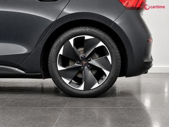 CUPRA BORN 58kWh V2 Hatchback 5dr Electric Auto (204 ps) Front / Rear Park 