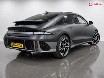 HYUNDAI IONIQ 6 77.4kWh Premium Saloon 4dr Electric Auto (228 ps) Rear View Moni