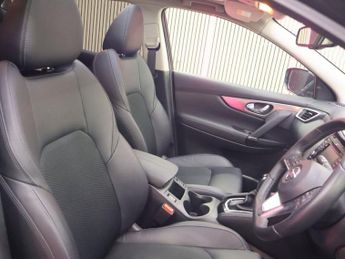 NISSAN QASHQAI 1.3 DIG-T Tekna SUV 5dr Petrol DCT Auto Euro 6 (s/s) (160 ps)