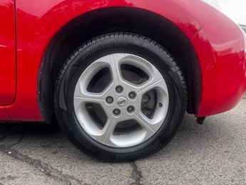 NISSAN LEAF Red 30kWh Acenta EV, 46,300 miles, fully automatic, 16in alloys,